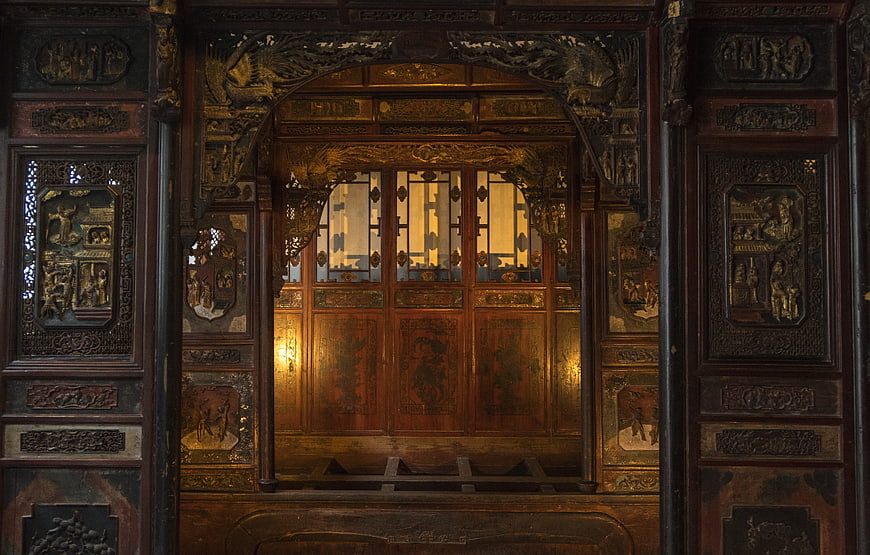Intricate Ancient Chinese Wooden Carved Interior Architecture