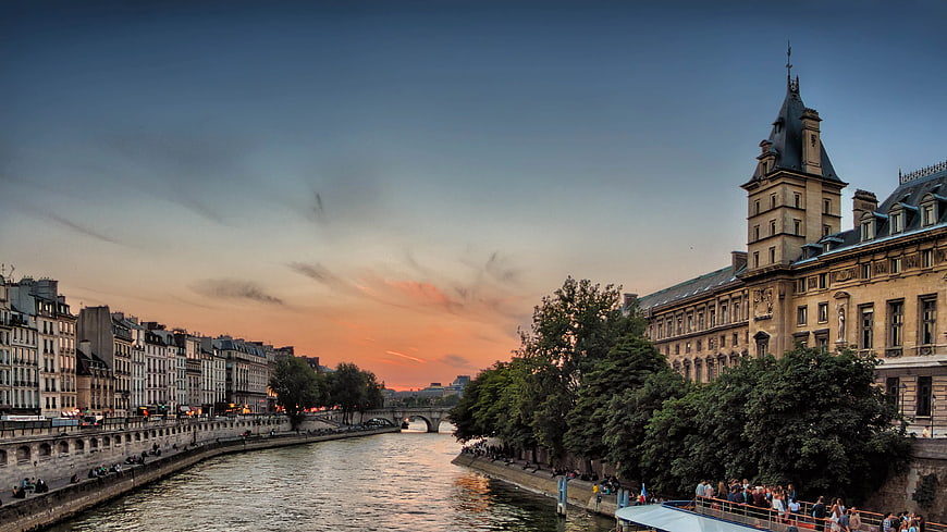 Sunset View of Seine River and Conciergerie in Paris