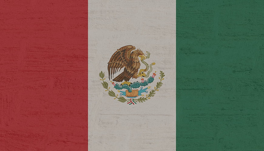 Vintage Textured Mexican Flag Background