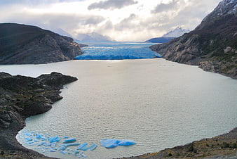 Perito Moreno Glacier with Icebergs in Turquoise Lake