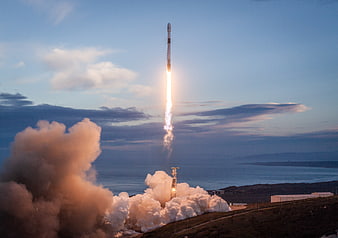 SpaceX Falcon 9 Rocket Launch Liftoff at Dawn