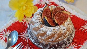Bundt Cake with Fresh Figs and Daffodil