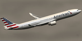 American Airlines Boeing 777 Taking Off in Flight