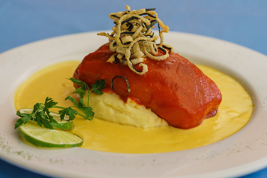 Gourmet stuffed pepper with mashed potatoes and crispy garnish