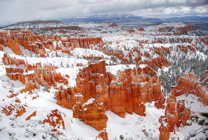 Snowy Bryce Canyon Hoodoos Winter Landscape
