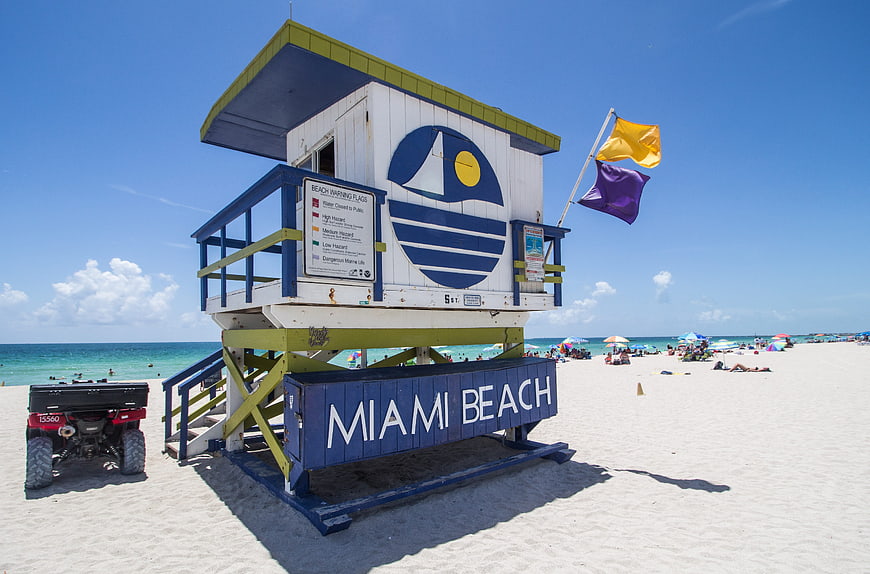 Miami Beach Lifeguard Tower With Flags And Ocean View
