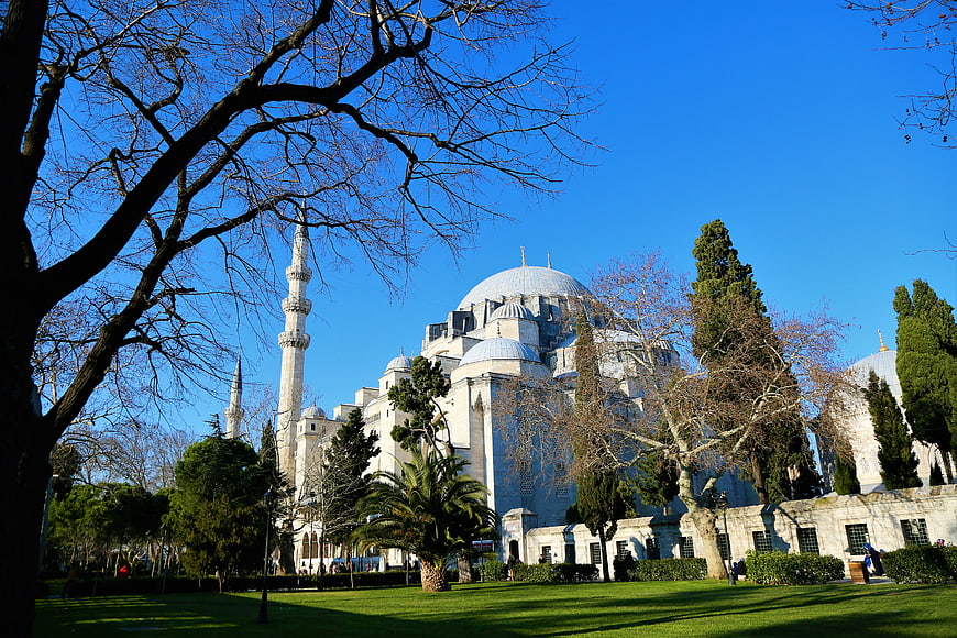 Süleymaniye Mosque in Istanbul with Blue Sky and Park
