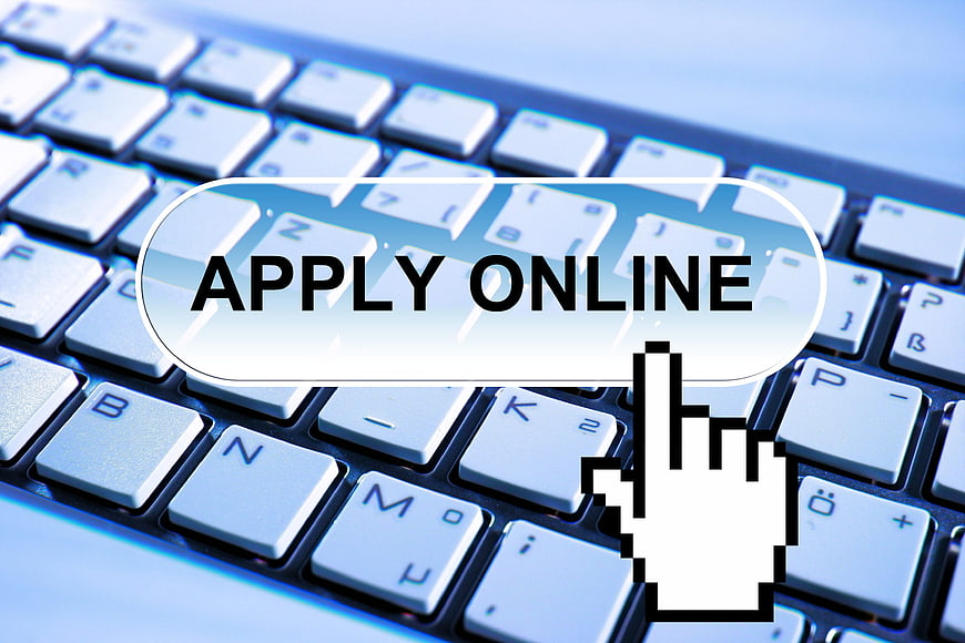 Apply Online Button on Computer Keyboard with Cursor