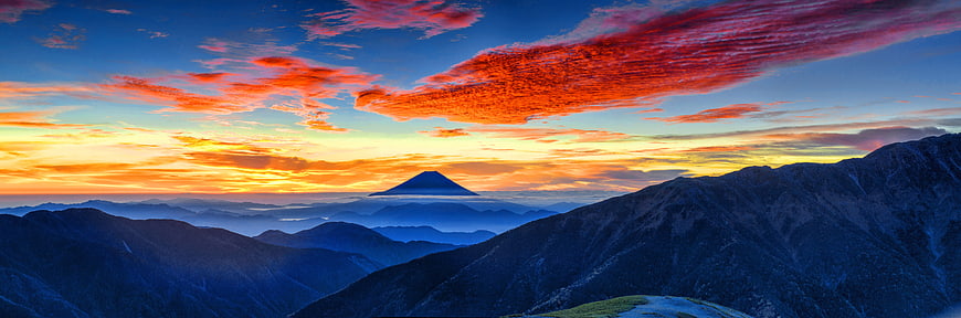 Panoramic View of Mount Fuji at Sunset with Vibrant Clouds