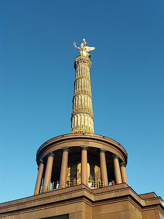 Low angle view of the golden Victory statue atop the Berlin Victory Column