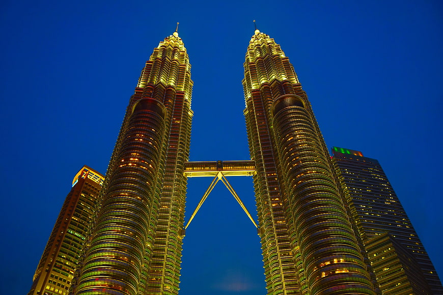 Petronas Twin Towers Night View Kuala Lumpur Malaysia