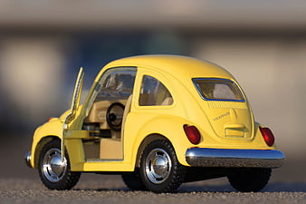 Yellow Volkswagen Beetle Toy Car Model