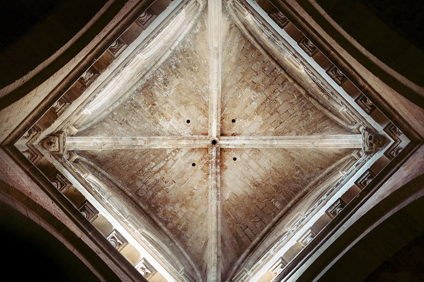 Symmetrical Gothic Vaulted Ceiling with Stone Arches