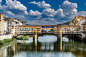 Ponte Vecchio Bridge Over Arno River In Florence Italy