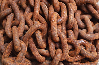 Close-up texture of heavy rusty iron chains