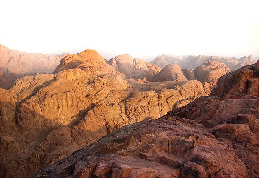 Sunlit Red Rock Mountains in Egyptian Desert Landscape