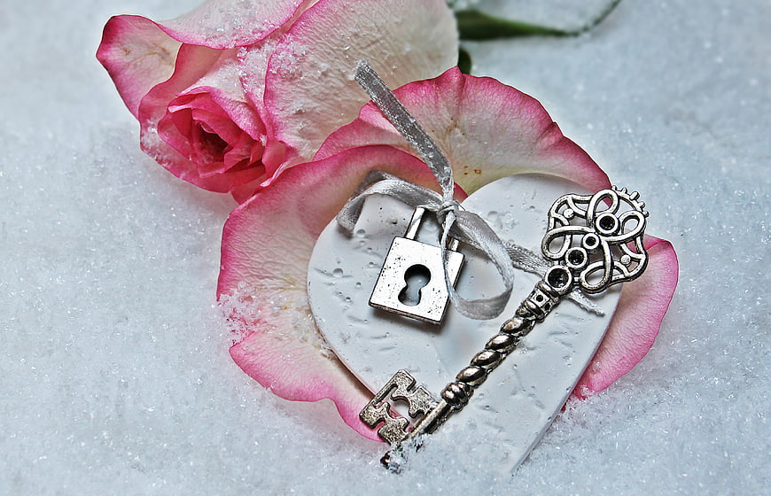 Vintage Key and Padlock on Heart with Pink Rose in Snow