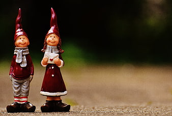 Gnome Couple Figurines Holding Heart Envelope