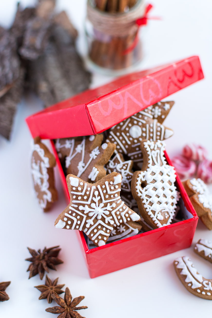 Traditional Christmas gingerbread cookies in a red gift box