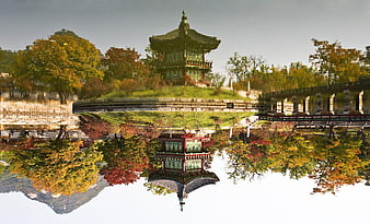 Gyeonghoeru Pavilion Reflection in Autumn at Gyeongbokgung Palace