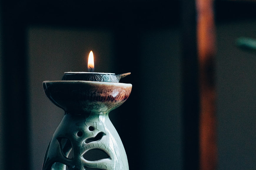 Ceramic Oil Burner with Tea Light Candle Flame