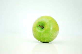 Fresh Green Apple Isolated on White Background