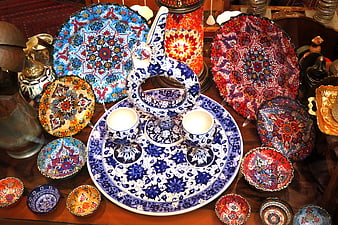 Colorful Turkish Ceramic Tableware and Decorative Plates