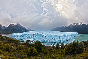 Perito Moreno Glacier in Patagonia with Sun Rays
