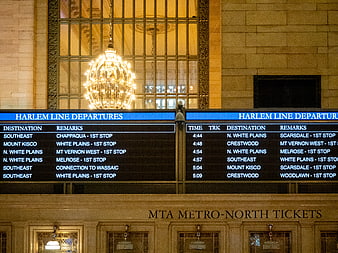 Grand Central Terminal Harlem Line Departure Board