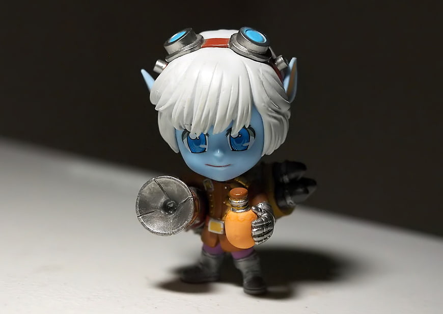 Chibi Blue-Skinned Gnome Figurine With Goggles And Shield