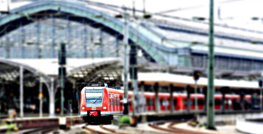 Tilt-shift red train at Cologne main station