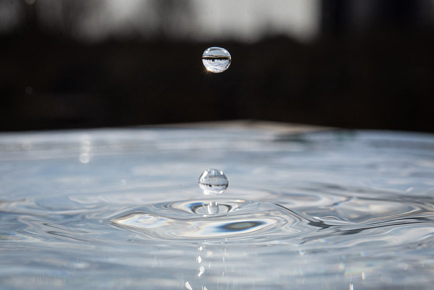 High-speed water droplet splash with ripples