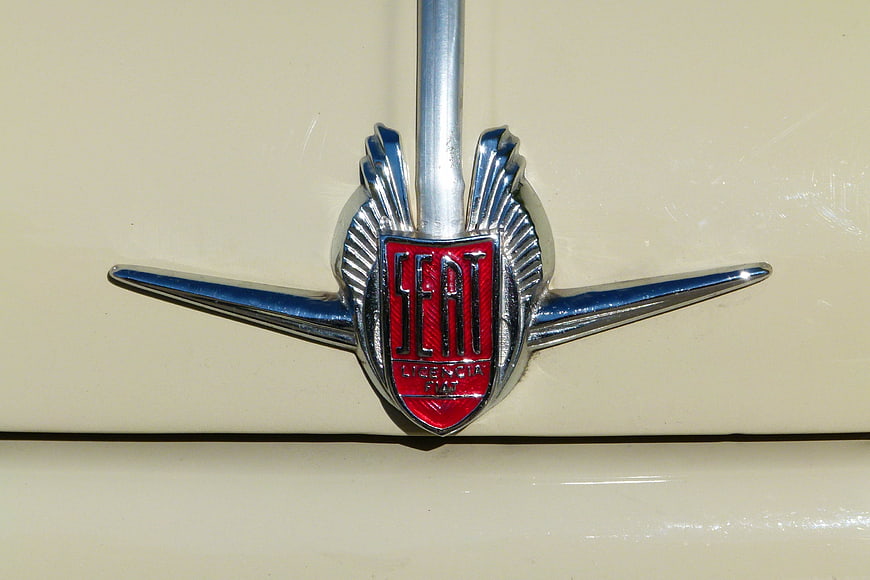 Vintage SEAT 600 Car Emblem Close-Up