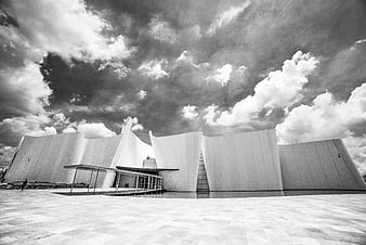 Dramatic Black and White Modern Architecture Museum