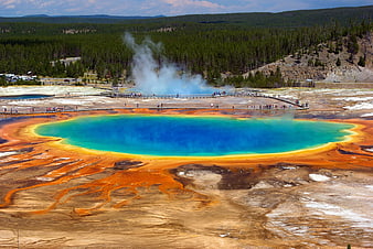 Grand Prismatic Spring, Yellowstone National Park, Wyoming, USA