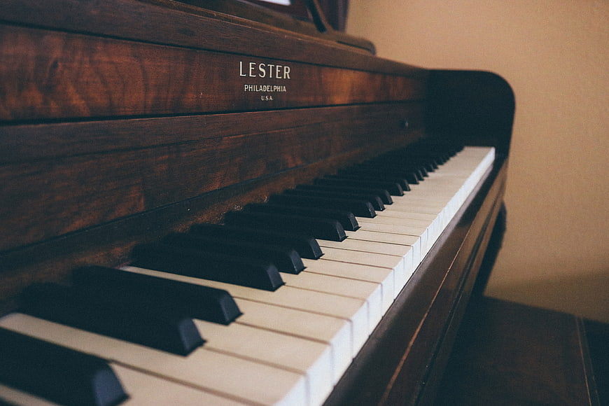 Vintage Lester Piano Keys Close-Up