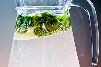 Refreshing Mint Lemonade Pitcher with Bubbles
