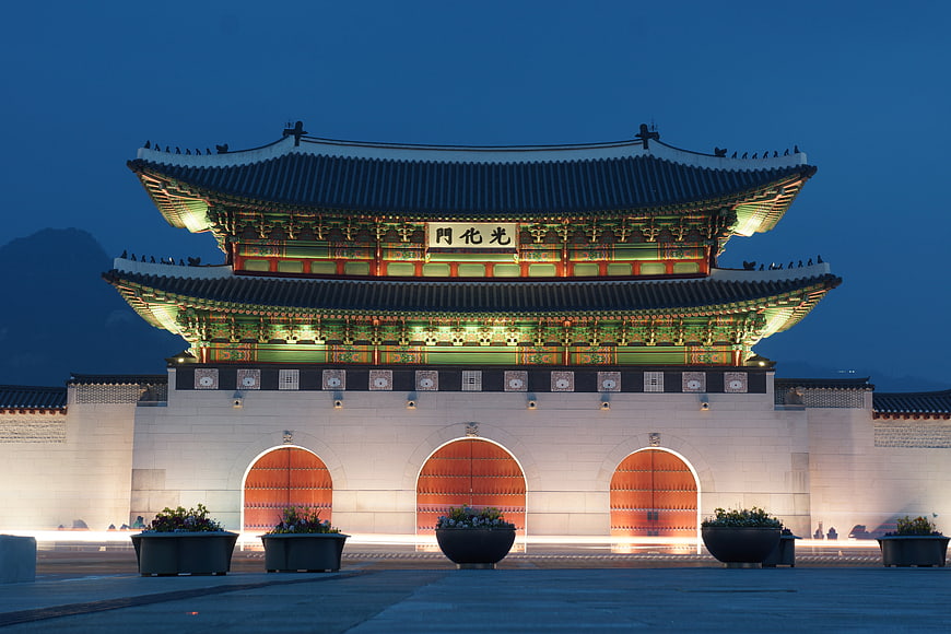 Gwanghwamun Gate at Gyeongbokgung Palace in Seoul at Night
