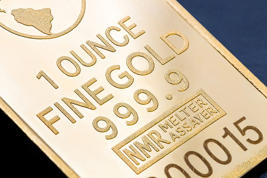 Close-up of 1 Ounce Fine Gold Bar 999.9
