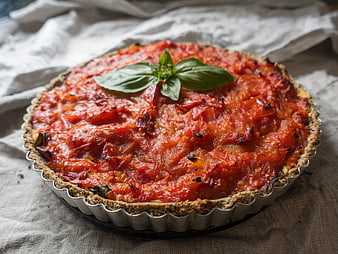 Rustic Tomato Tart with Fresh Basil Garnish