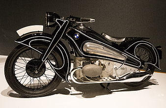 Vintage 1934 BMW R7 Art Deco Motorcycle In Museum Display
