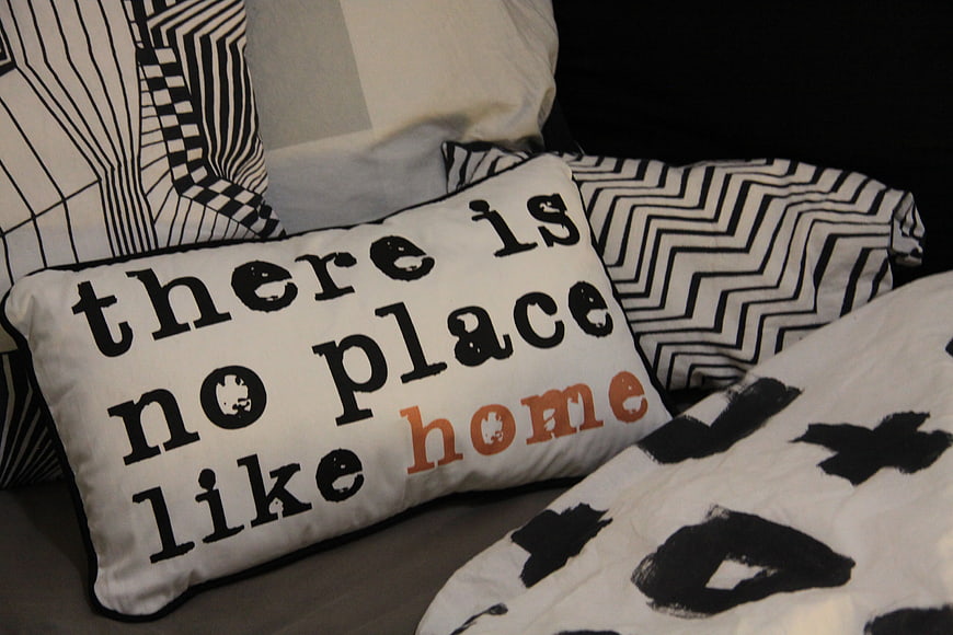Decorative Throw Pillow with Quote There Is No Place Like Home