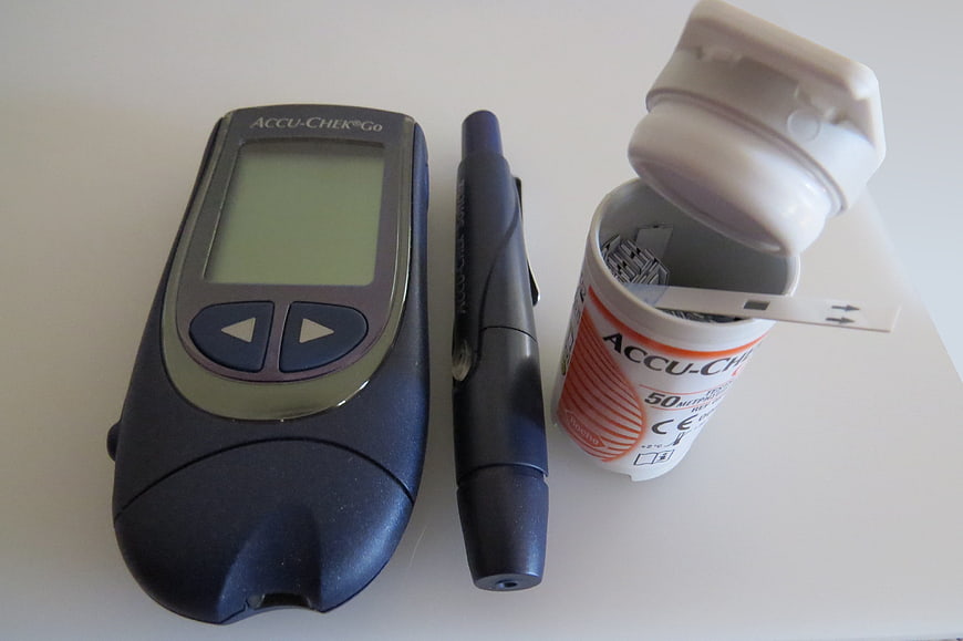 Blood Glucose Monitor Kit with Lancets and Test Strips