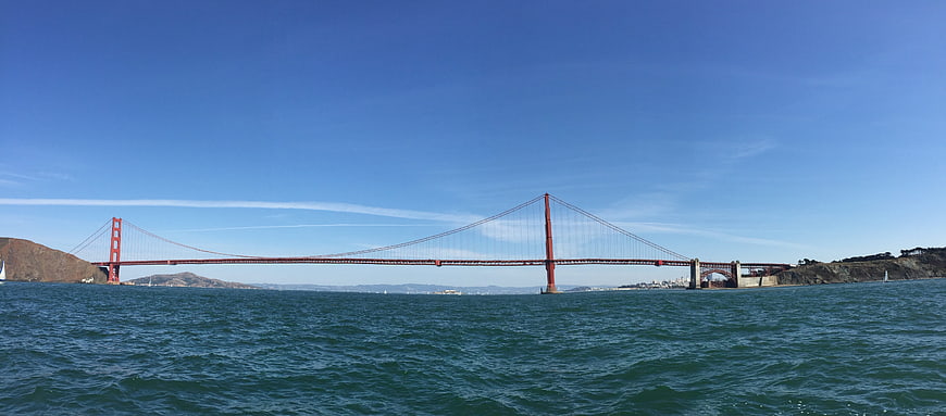 Golden Gate Bridge panoramic view from the water