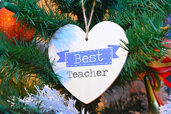Wooden Heart Christmas Ornament With Best Teacher Text