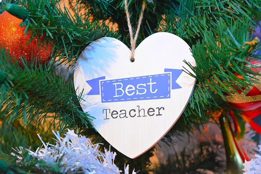 Wooden Heart Christmas Ornament With Best Teacher Text