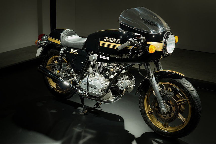 Classic Black Ducati 900 SuperSport Motorcycle