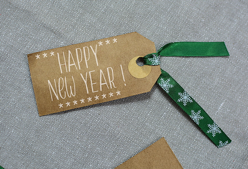 Happy New Year Gift Tag with Green Ribbon