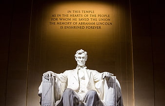 Abraham Lincoln Memorial Statue with Inscription