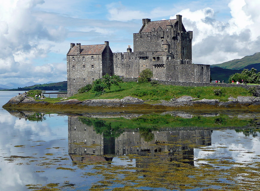 Eilean Donan Castle Scotland Reflection Water Landscape
